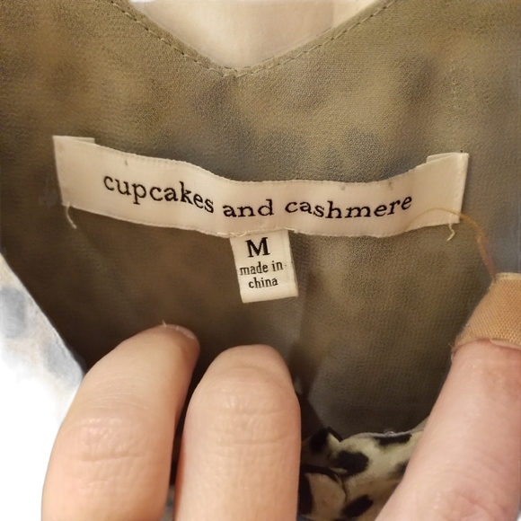 Cupcakes&Cashmere Jordane animal print camisole MD - Picture 13 of 13